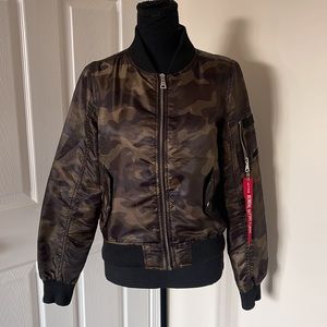 Camouflage Woman’s Bomber